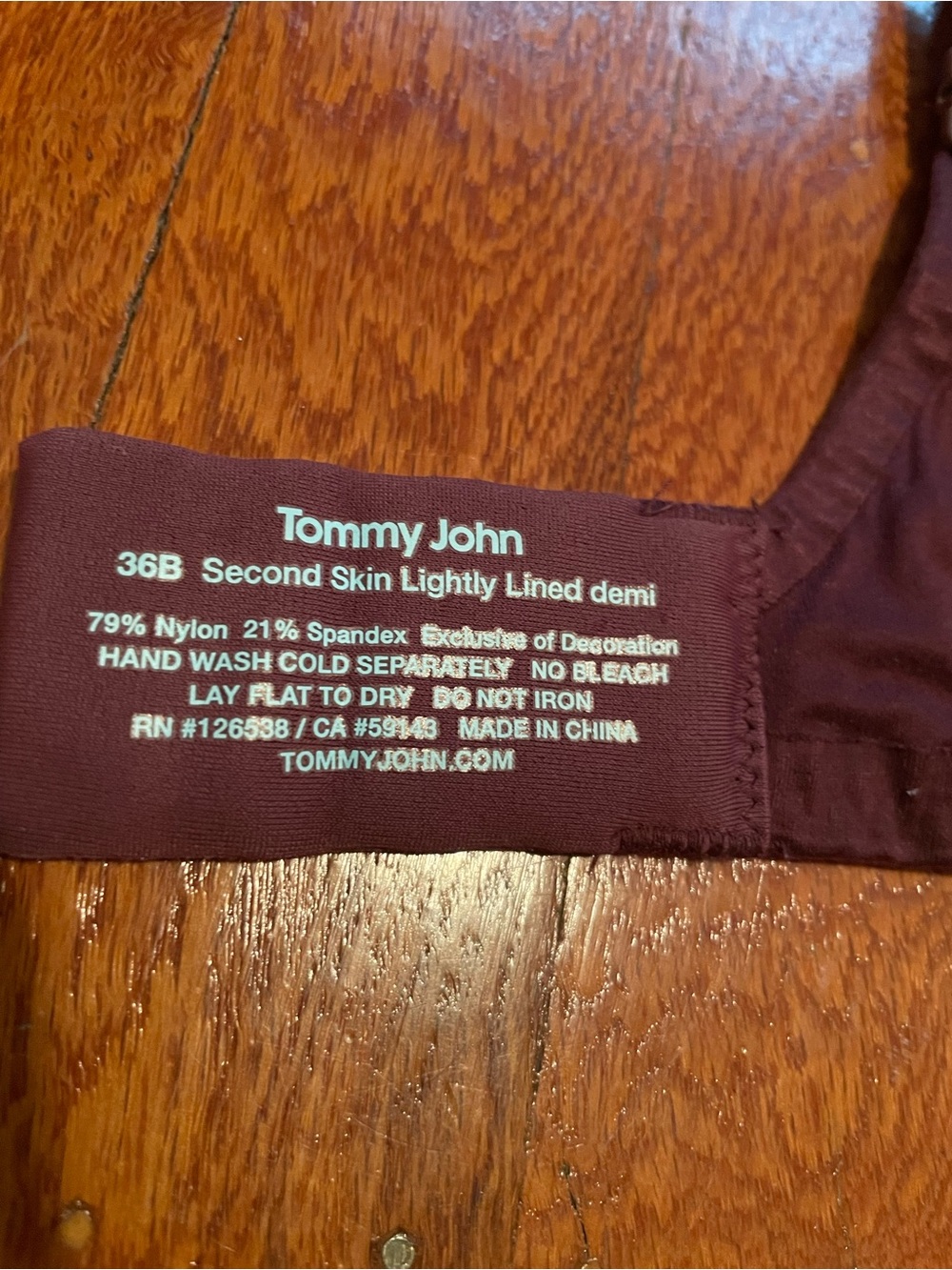 Tommy John Seamless T-Shirt Bra - Plum 36B - Picture 8 of 8